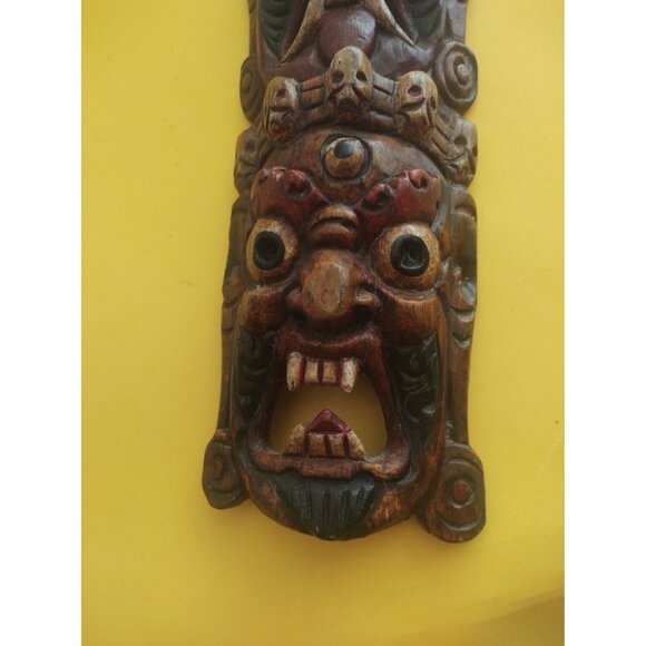Vintage Nepalese Mahakala Wood Carving 19" x 5" Tibetan Totem Pole - Picture 9 of 14